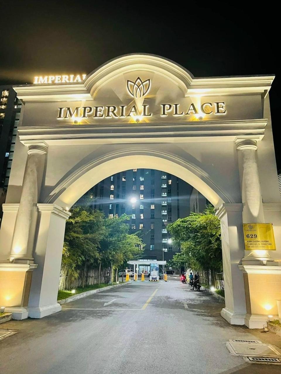 Can Ho Imperial Place 胡志明市 外观 照片