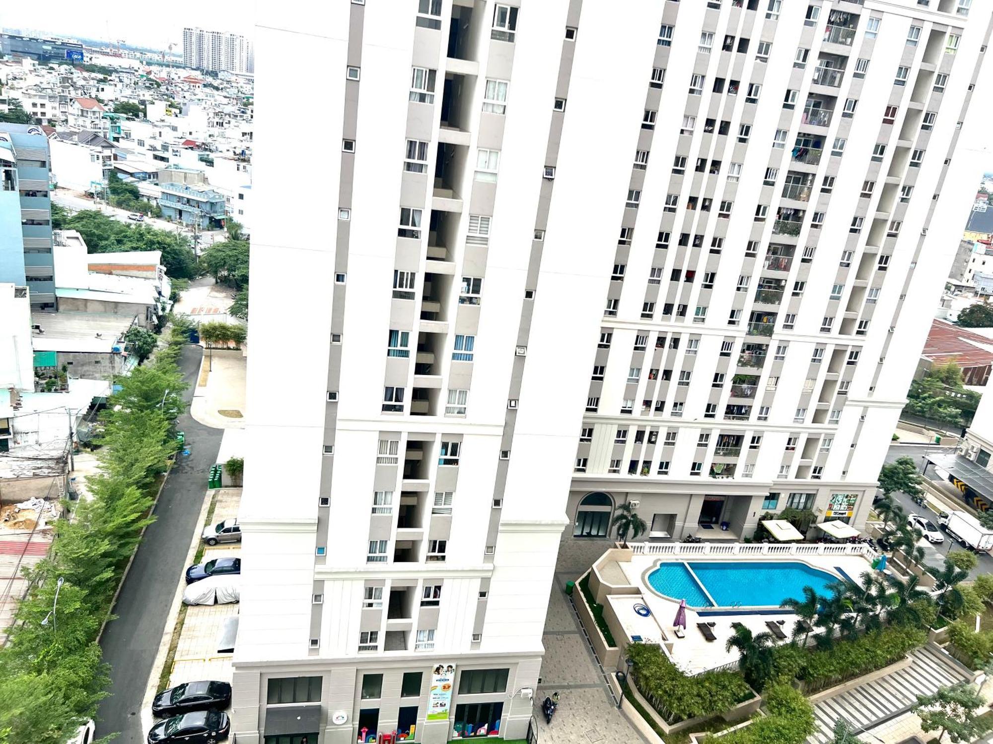Can Ho Imperial Place 胡志明市 外观 照片